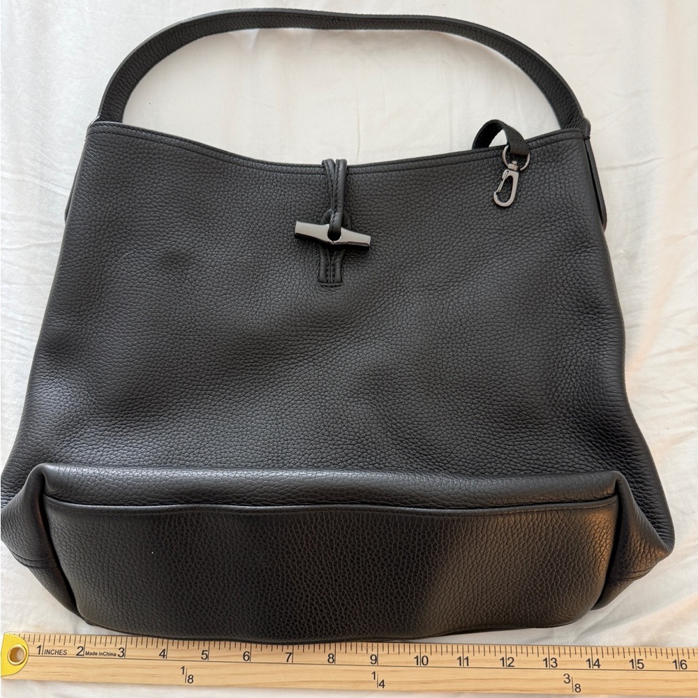 Longchamp Essential Roseau Hobo Black Leather Mint Condition Quiet Luxury $800 - Picture 16 of 16